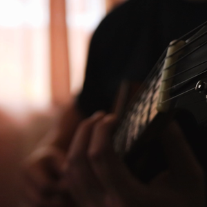 男生和女生亲夜总会偷情
